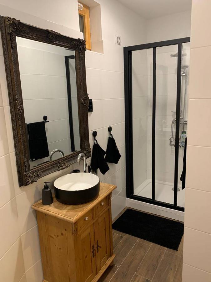 Varga Apartman 쇼프론 외부 사진